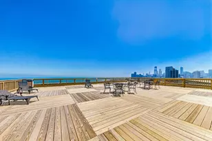 2000 N Lincoln Park West Ave, Chicago, IL 60614 - Photo 12