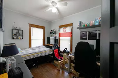 149 S Gladstone Avenue, Aurora, IL 60506 - Photo 8