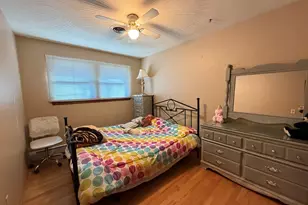 701 Terry Dr, Joliet, IL 60435 - Photo 12