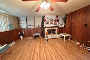 701 Terry Dr, Joliet, IL 60435 - Photo 14