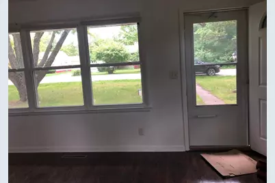 116 Pauline Avenue, Crystal Lake, IL 60014 - Photo 2