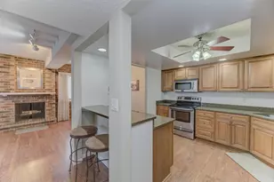 [Address not provided], Joliet, IL 60436 - Photo 4