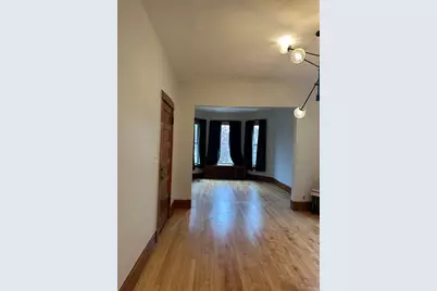 2611 W Walton Street #2, Chicago, IL 60622 - Photo 2