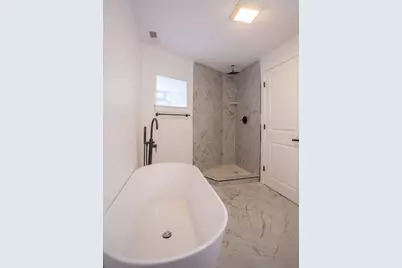 430 E 46th Street, Chicago, IL 60653 - Photo 14