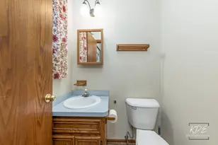 17027 Judy Ct, Oak Forest, IL 60452 - Photo 12