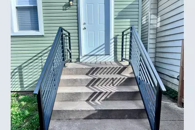 11581 S Lafayette Avenue, Chicago, IL 60628 - Photo 4