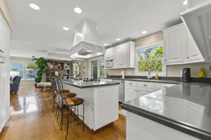 846 Park Dr, Flossmoor, IL 60422 - Photo 14