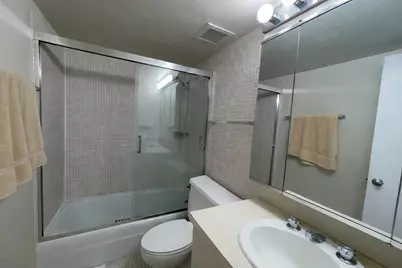 175 E Delaware Place #6114, Chicago, IL 60611 - Photo 12