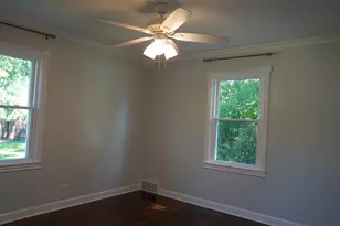 123 N Glenwood Ave, Glenwood, IL 60425 - Photo 10