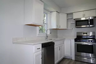 123 N Glenwood Ave, Glenwood, IL 60425 - Photo 14