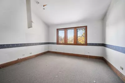 610 N Washington Street #2-1, Naperville, IL 60563 - Photo 6