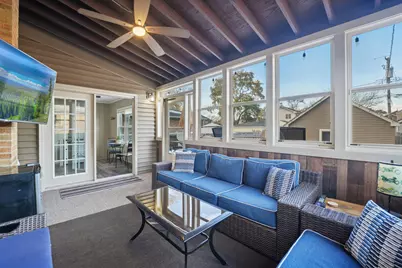 7652 W Catalpa Avenue, Chicago, IL 60656 - Photo 22