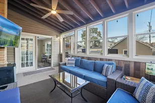 7652 W Catalpa Ave, Chicago, IL 60656 - Photo 22