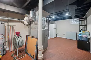 7652 W Catalpa Ave, Chicago, IL 60656 - Photo 20