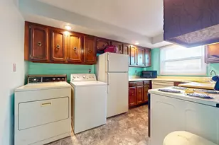 106 S Eldorado St, Sidney, IL 61877 - Photo 6