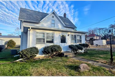 106 S Eldorado Street, Sidney, IL 61877 - Photo 2