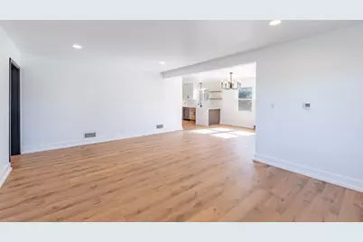 2N579 Bloomingdale Road, Glendale Heights, IL 60139 - Photo 10