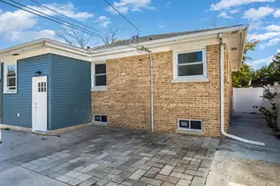 329 High Ridge Rd, Hillside, IL 60162 - Photo 22