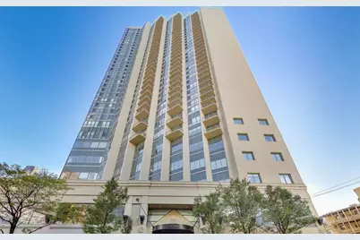 111 W Maple Street #2803, Chicago, IL 60610 - Photo 34