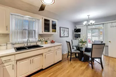 1638 E 91st Place, Chicago, IL 60617 - Photo 4