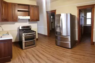 1811 S Komensky Ave, Chicago, IL 60623 - Photo 4