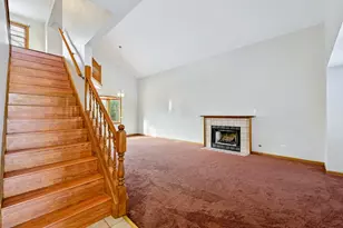 17910 Millstone Rd, Hazel Crest, IL 60429 - Photo 4