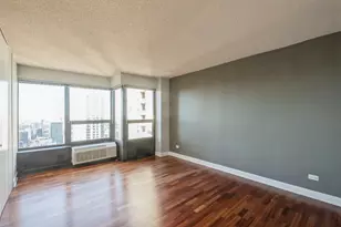 30 E Huron St, Chicago, IL 60611 - Photo 8