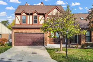 3045 Carlton Ct, Westchester, IL 60154 - Photo 2