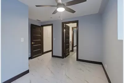 444 E 48th Street #B2, Chicago, IL 60615 - Photo 12