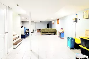 320 W 101st Pl, Chicago, IL 60628 - Photo 12