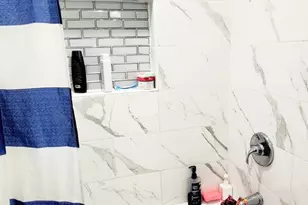 320 W 101st Pl, Chicago, IL 60628 - Photo 8