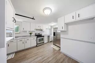 901 Hermann Rd, Lee, IL 60530 - Photo 22