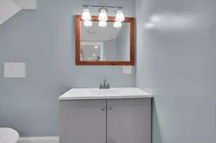 3631 W 69th St, Chicago, IL 60629 - Photo 32