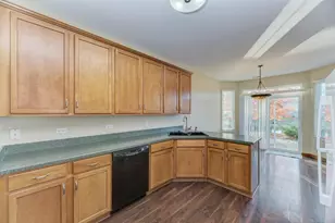 5130 Freeport Dr, Plainfield, IL 60586 - Photo 14