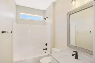 9 Lilac Ln, Ottawa, IL 61350 - Photo 12