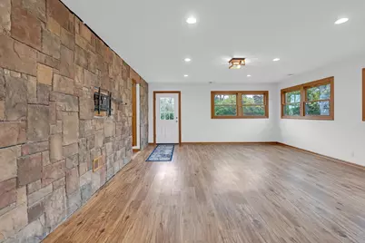 27514 N Forest Garden Road, Wauconda, IL 60084 - Photo 14