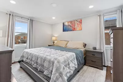 5542 N Osceola Avenue, Chicago, IL 60656 - Photo 12