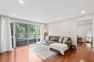 1800 Dewes St, Glenview, IL 60025 - Photo 2