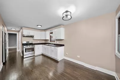 5428 S Laramie Avenue, Chicago, IL 60638 - Photo 10