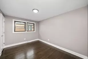 5428 S Laramie Ave, Chicago, IL 60638 - Photo 12