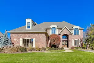 675 Oak Ln, South Elgin, IL 60177 - Photo 1