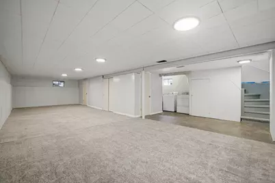 2091 Sherwin Avenue, Des Plaines, IL 60018 - Photo 14