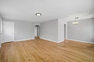 2091 Sherwin Ave, Des Plaines, IL 60018 - Photo 4