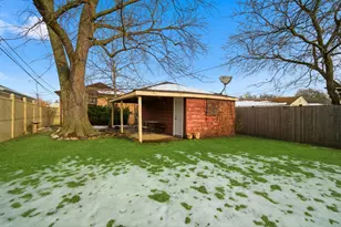 2091 Sherwin Ave, Des Plaines, IL 60018 - Photo 20