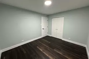 23 Oak Ln, Park Forest, IL 60466 - Photo 8