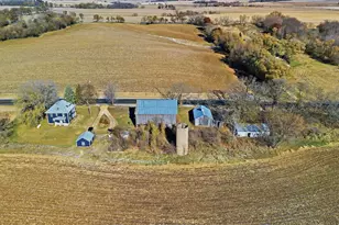 23396 Ideal Rd, Chadwick, IL 61014 - Photo 22