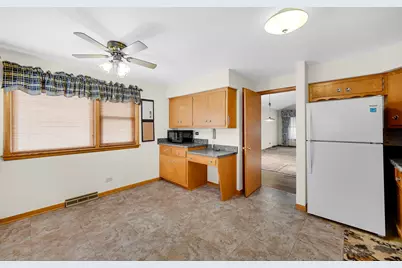 18537 Palmer Avenue, Homewood, IL 60430 - Photo 8