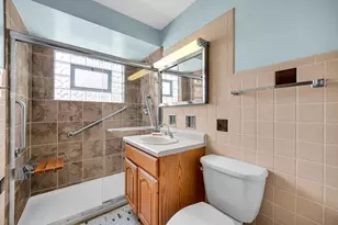 18537 Palmer Ave, Homewood, IL 60430 - Photo 16