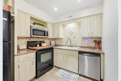 20224 S Frankfort Square Road #G, Frankfort, IL 60423 - Photo 4