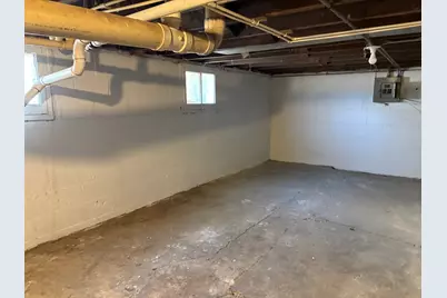 238 N Fairmont Avenue, Kankakee, IL 60901 - Photo 8